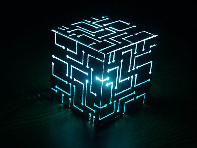 Alien Cube Lamp Free Vector