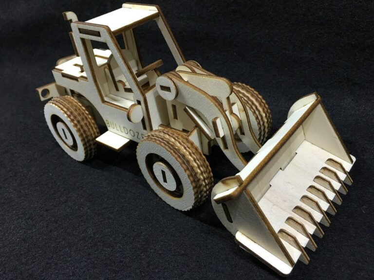 dxf,Laser Cut 3D Model Tractor Bulldozer DXF File